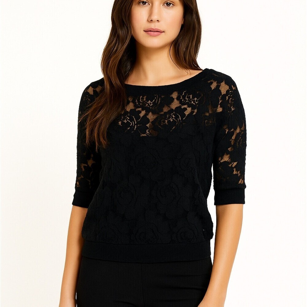 Monteau brand black 1/2 sleeve semi sheer floral print top/blouse SZ SM